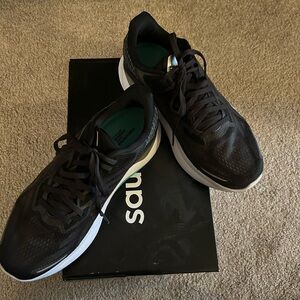 EUC Saucony Black Endorphin Shift 2 Athletic Sneaker 9